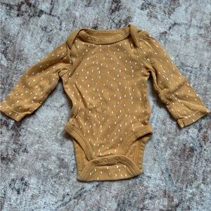 cloud island Mustard Long-Sleeve One-Piece Bodysuit with White Dash Print